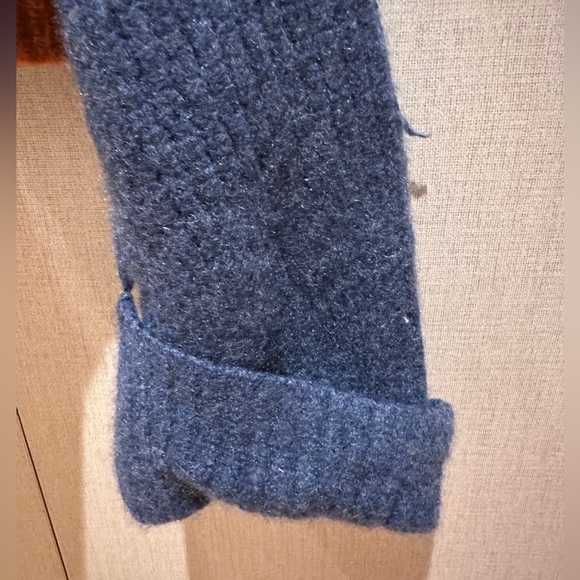 Autumn Cashmere color block turtleneck cropped sweater - Picture 4 of 5